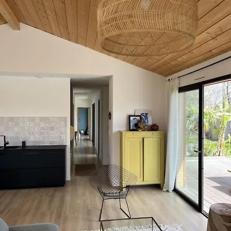 Maison Contemporaine Au Calme *